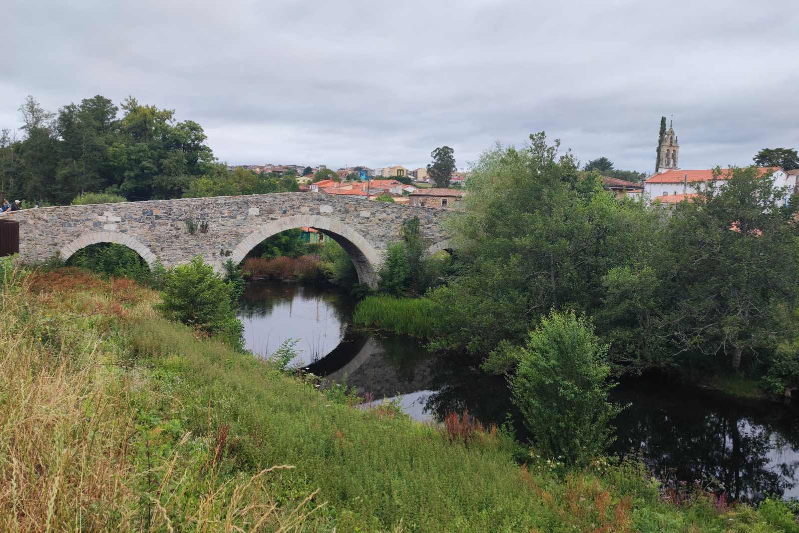 French Way on foot from Sarria to Santiago de Compostela: 6 stages